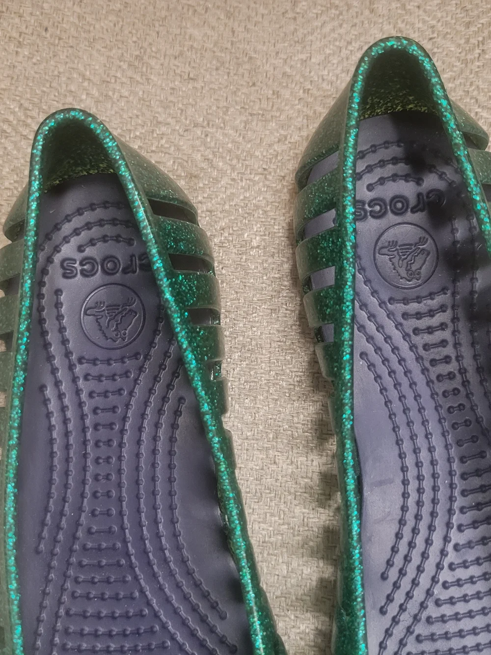 Crocs Girls Green Glitter Slip-On Flats